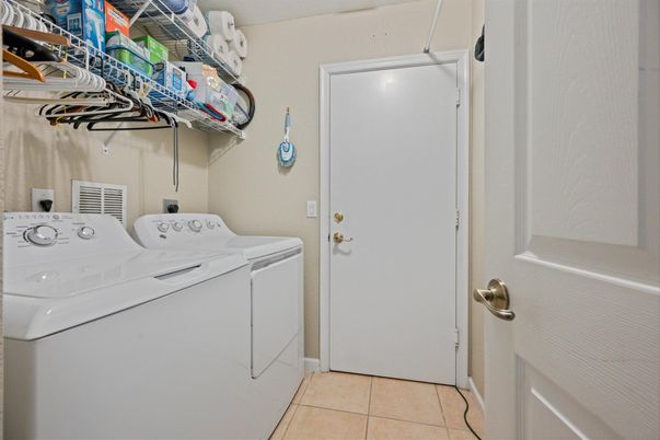 Interior, Utility Closets, Washer