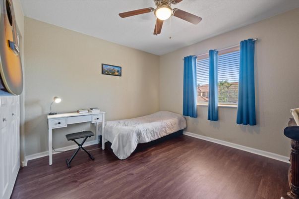 Bedroom, Home Office, Interior, Wood Texture Flooring