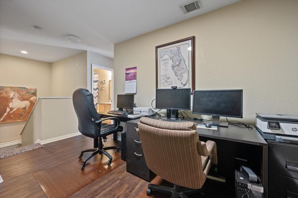 Home Office, Interior, Recessed Lighting, Wood Texture Flooring