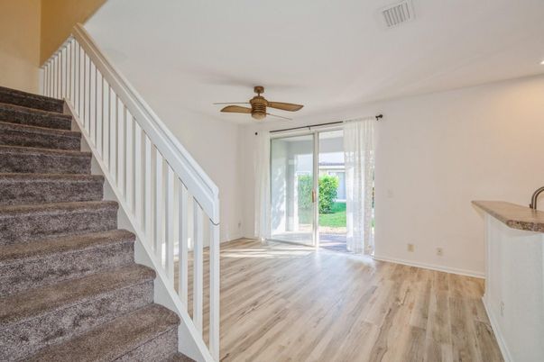 Interior, Recessed Lighting, Wood Texture Flooring