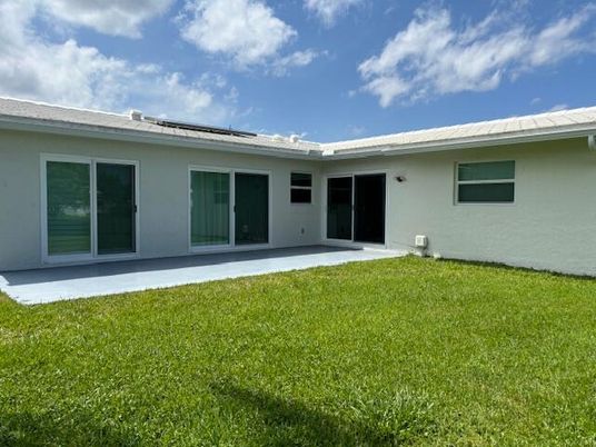 Backyard, Exterior