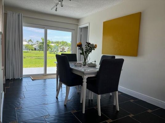 Dining room, Interior