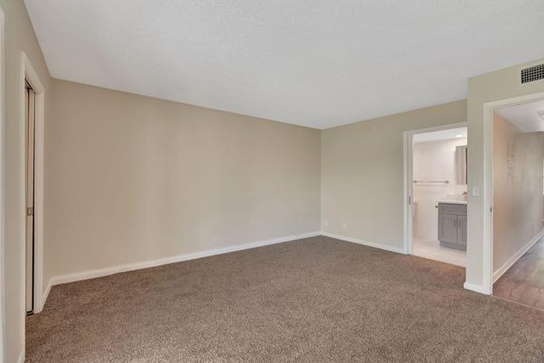 Bathroom, Empty room, Interior