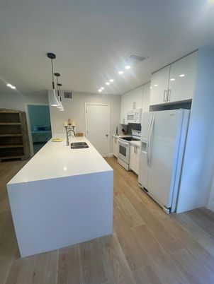 Interior, Kitchen, Pendant Lights, Recessed Lighting, Wood Texture Flooring