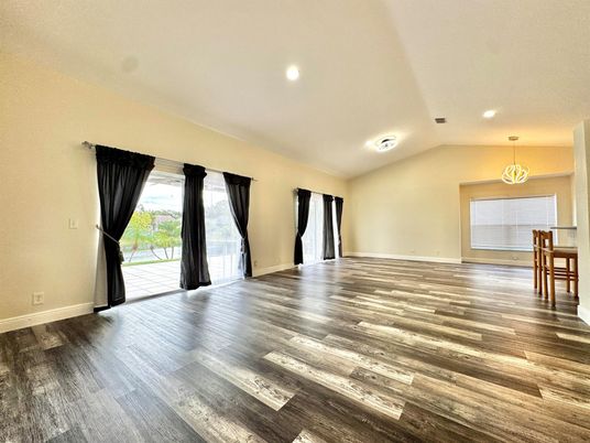 Empty room, Interior, Recessed Lighting, Wood Texture Flooring