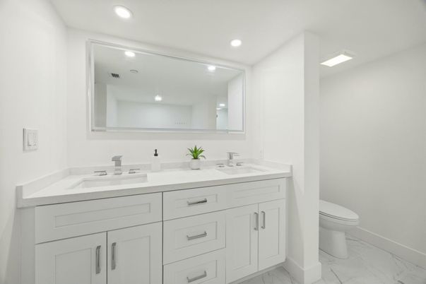 Bathroom, Dual Sink Vanities, Interior, Marble, Recessed Lighting
