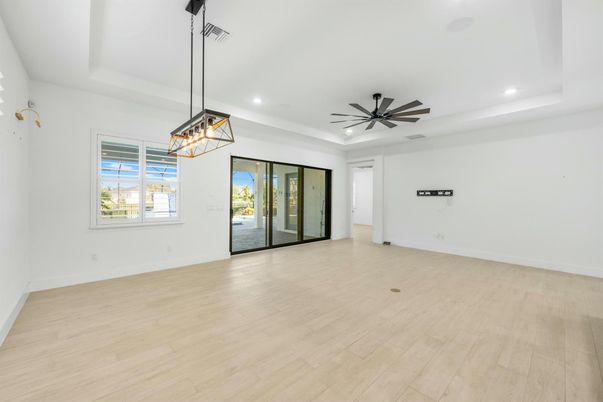 Empty room, Interior, Pendant Lights, Recessed Lighting, Wood Texture Flooring
