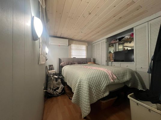 Bedroom, Interior, Wooden Ceilings, Wood Texture Flooring
