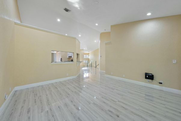 Empty room, Interior, Recessed Lighting, Wood Texture Flooring