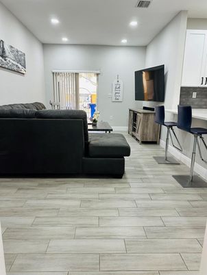 Interior, Living room, Recessed Lighting, Wood Texture Flooring