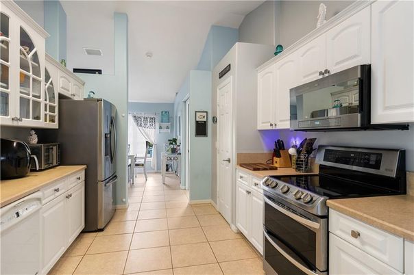 Interior, Kitchen, Stainless Steel Appliances