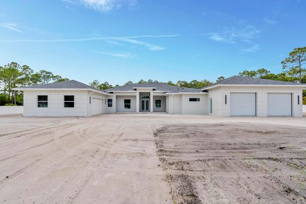 Attached, Backyard, Detached Garage, Exterior, Facade, Ranch