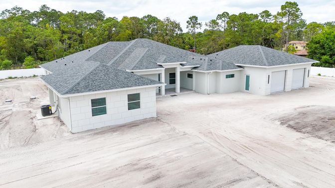Exterior, Drone