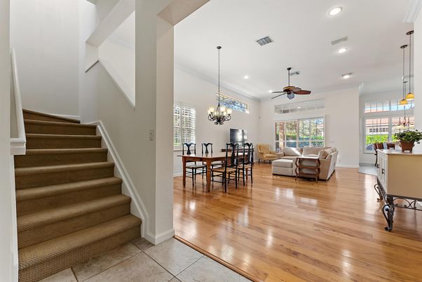 Chandelier, Dining room, Interior, Living room, Pendant Lights, Recessed Lighting, Wood Texture Flooring