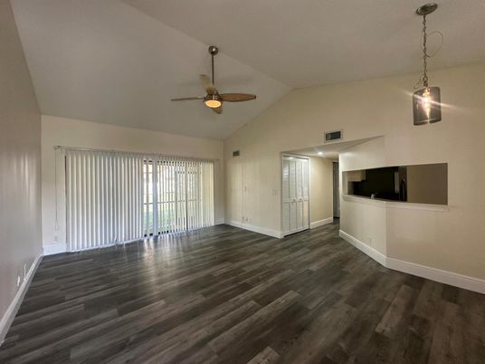 Empty room, Interior, Pendant Lights, Wood Texture Flooring