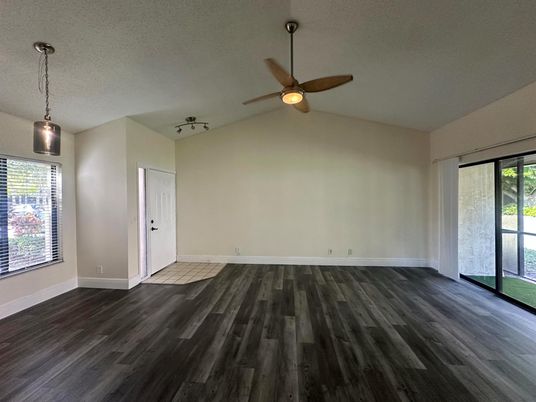 Empty room, Interior, Pendant Lights, Wood Texture Flooring