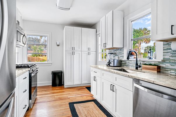 Interior, Kitchen, Stainless Steel Appliances, Wood Texture Flooring