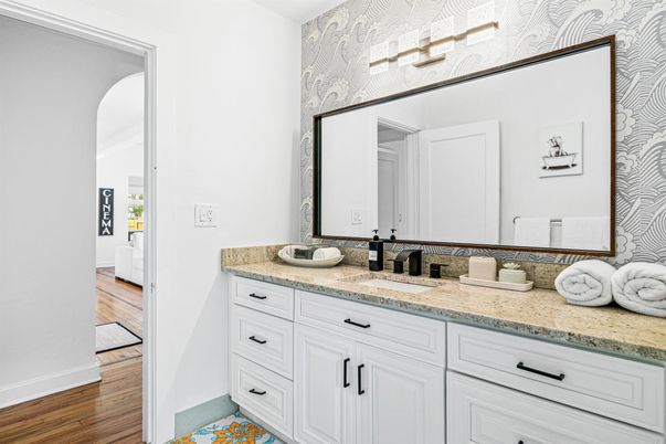 Bathroom, Dual Sink Vanities, Interior, Wood Texture Flooring