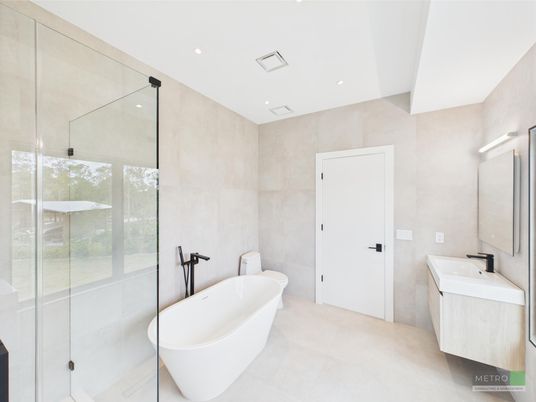 Bathroom, Dual Sink Vanities, Free Standing Baths, Glass Shower, Interior, Recessed Lighting