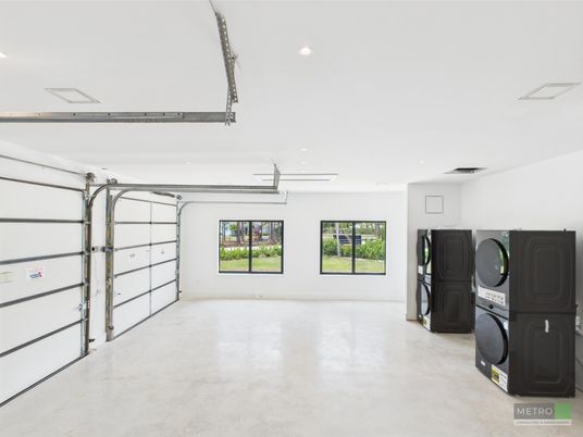 Garage, Interior, Recessed Lighting