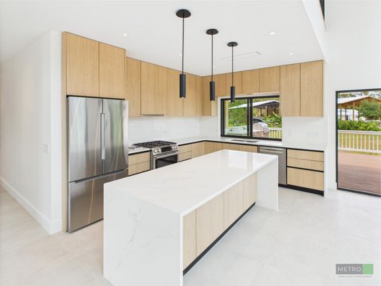 Interior, Kitchen, Pendant Lights, Recessed Lighting, Stainless Steel Appliances