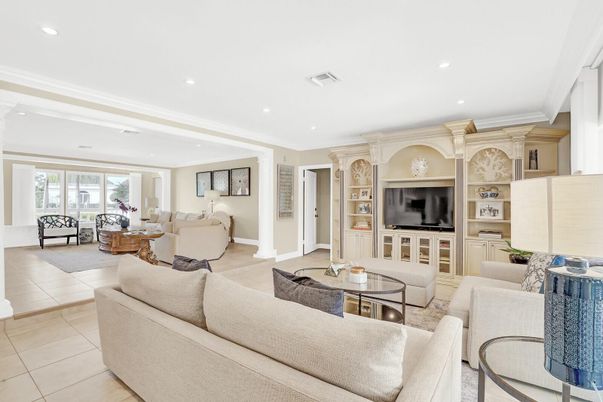 Interior, Living room, Recessed Lighting