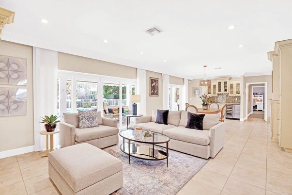 Dining room, Interior, Kitchen, Living room, Pendant Lights, Recessed Lighting