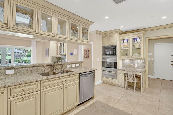 Interior, Kitchen, Recessed Lighting