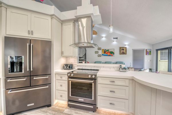 Interior, Kitchen, Pendant Lights, Stainless Steel Appliances
