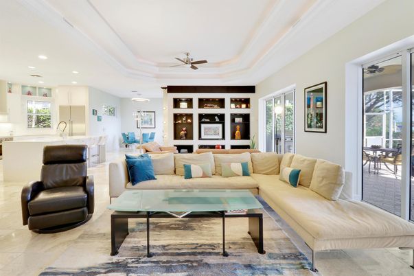 Interior, Kitchen, Living room, Pendant Lights, Recessed Lighting