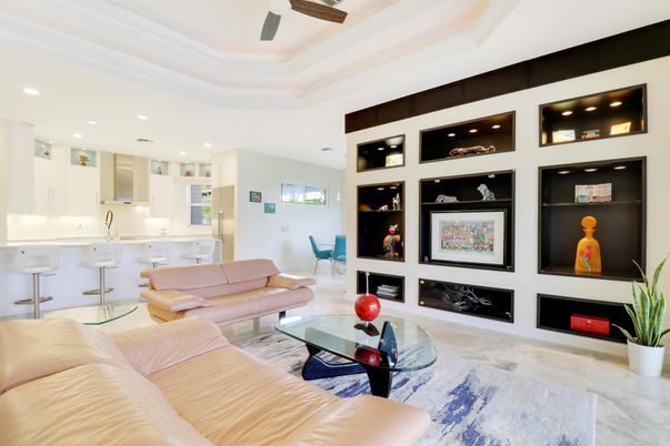 Fireplace, Interior, Living room, Recessed Lighting
