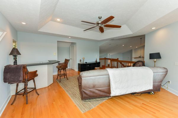 Interior, Recessed Lighting, Wood Texture Flooring