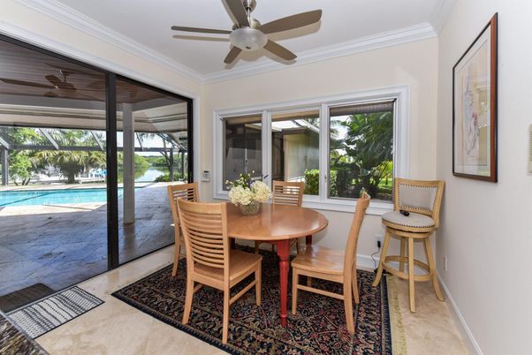 Dining room, Interior, Pool, Sun Room