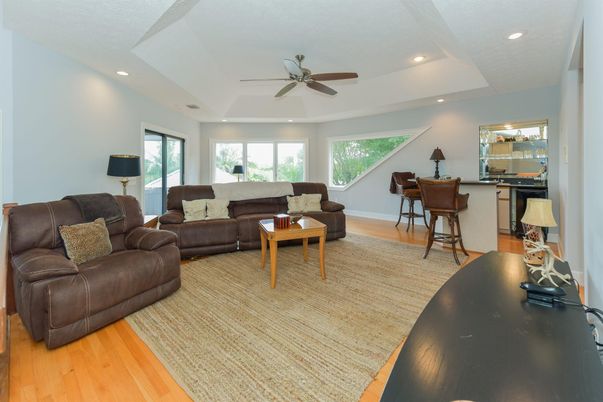 Interior, Living room, Recessed Lighting, Wood Texture Flooring
