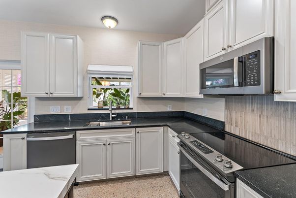 Interior, Kitchen, Stainless Steel Appliances