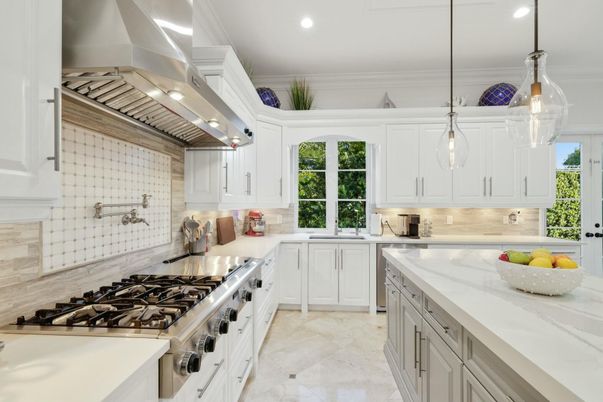 Interior, Kitchen, Pendant Lights, Recessed Lighting, Stainless Steel Appliances
