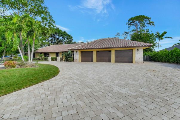 Attached, Backyard, Exterior, Facade, Mediterranean