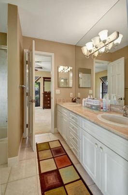 Bathroom, Dual Sink Vanities, Interior