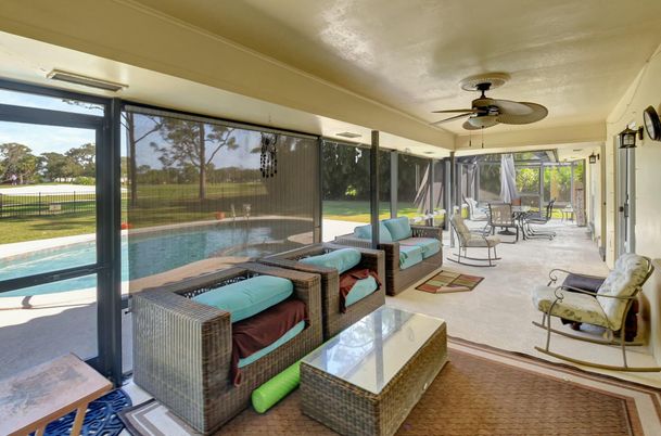 Dining room, Interior, Living room, Sun Room