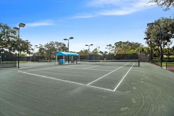 Exterior, Tennis Courts