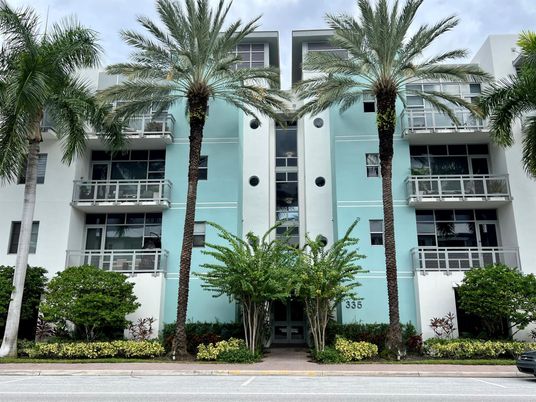 Exterior, Facade, Condo Building