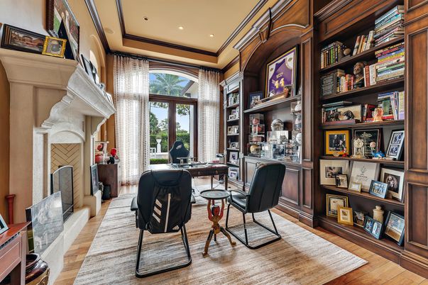 Home Office, Interior, Recessed Lighting, Wood Texture Flooring