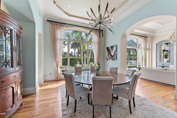 Dining room, Interior, Living room, Pendant Lights, Recessed Lighting, Wood Texture Flooring