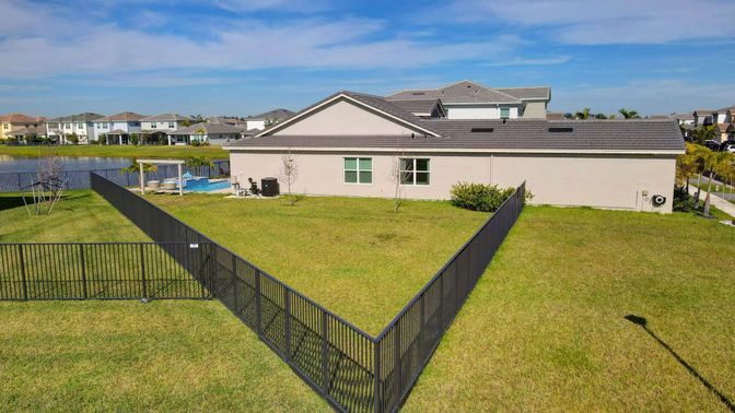 Backyard, Exterior, Water