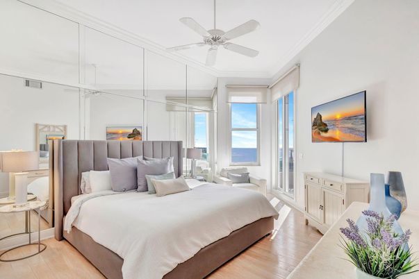 Bedroom, Interior, Water, Wood Texture Flooring