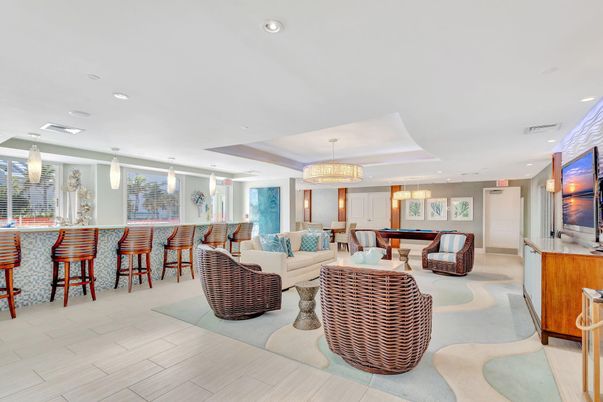Chandelier, Interior, Living room, Pendant Lights, Recessed Lighting, Wood Texture Flooring