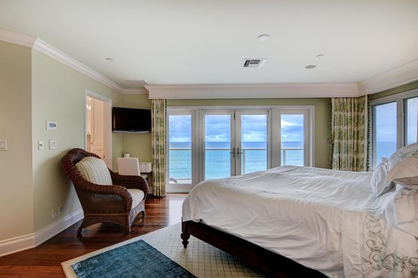 Bedroom, Interior, Recessed Lighting, Water, Wood Texture Flooring