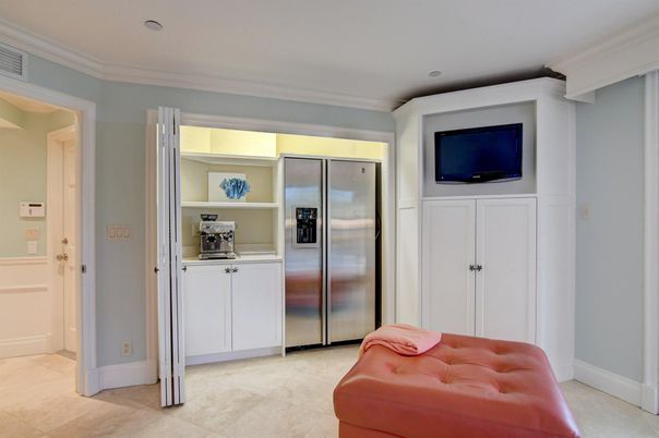 Elevator, Interior, Recessed Lighting