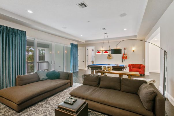 Billiard Table, Game Room, Interior, Living room, Pendant Lights, Recessed Lighting, Wood Texture Flooring