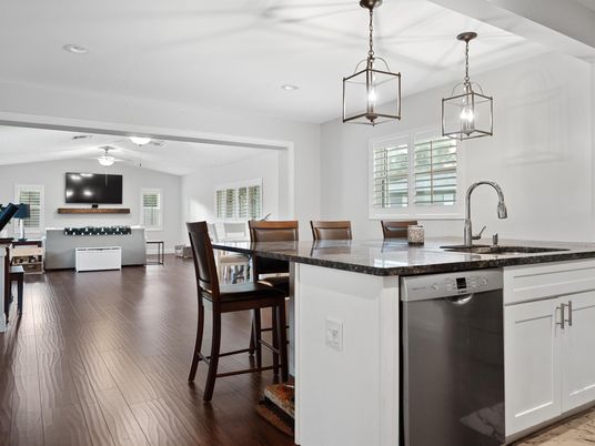 Dining room, Interior, Kitchen, Pendant Lights, Recessed Lighting, Wood Texture Flooring